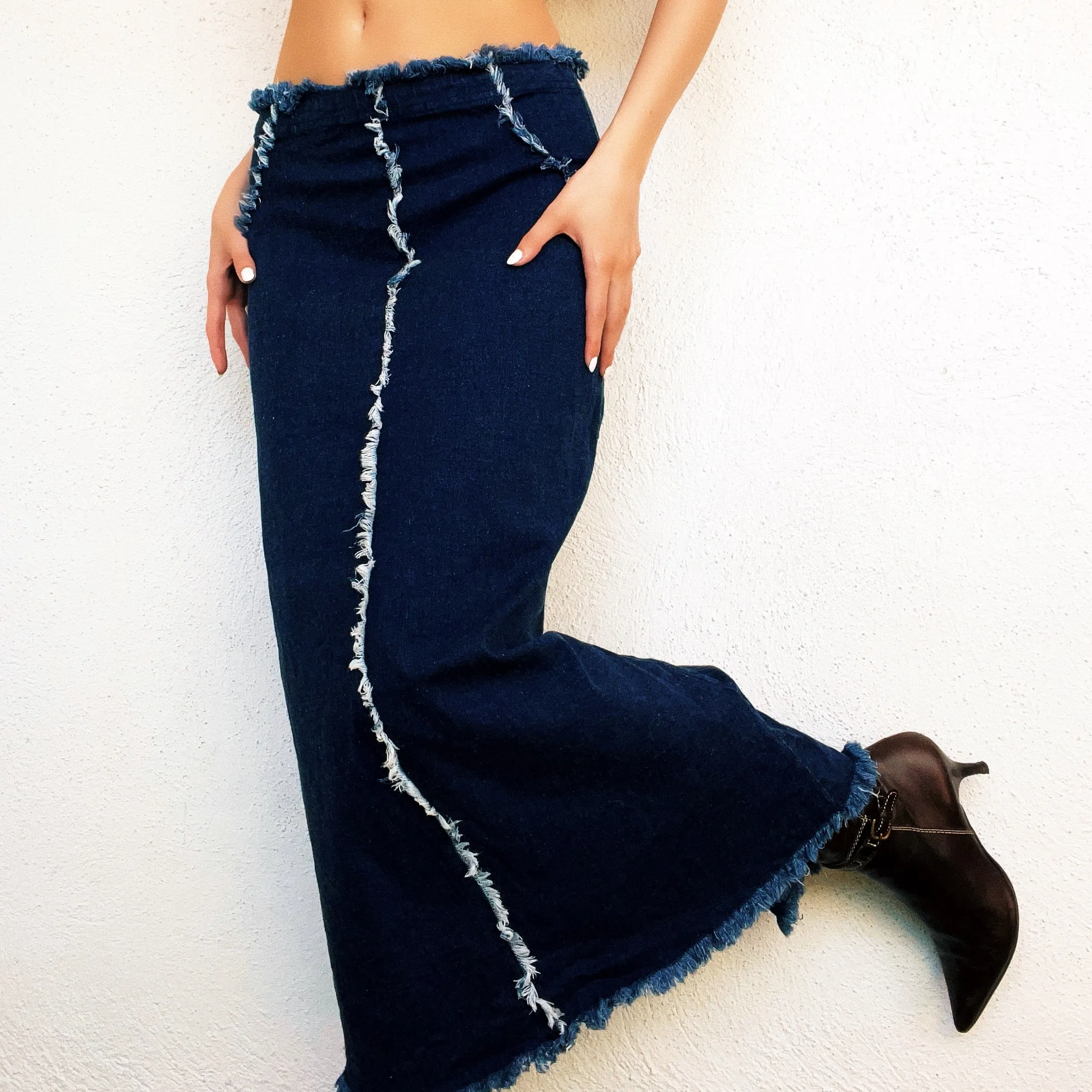 90s Distressed Denim Maxi Skirt (S)