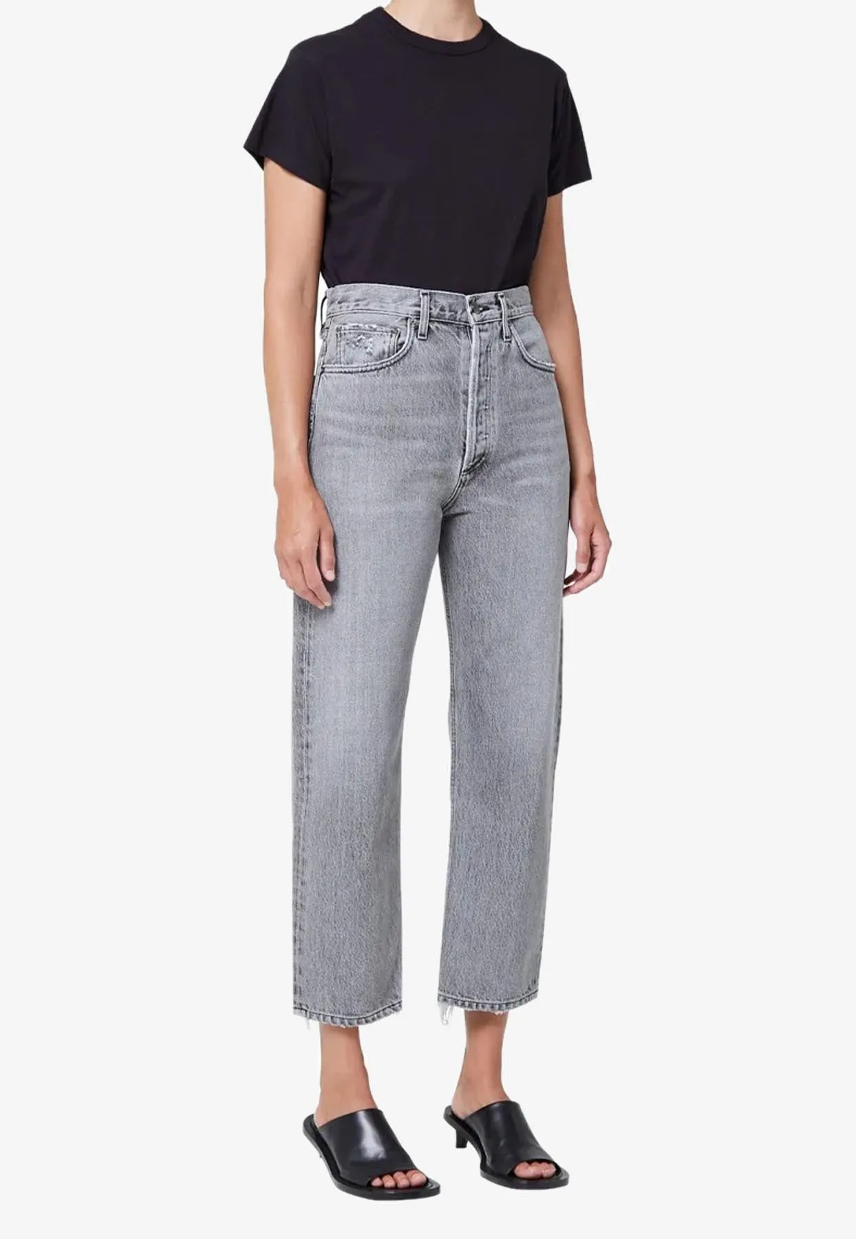 90S Mid-Rise Cropped Jeans