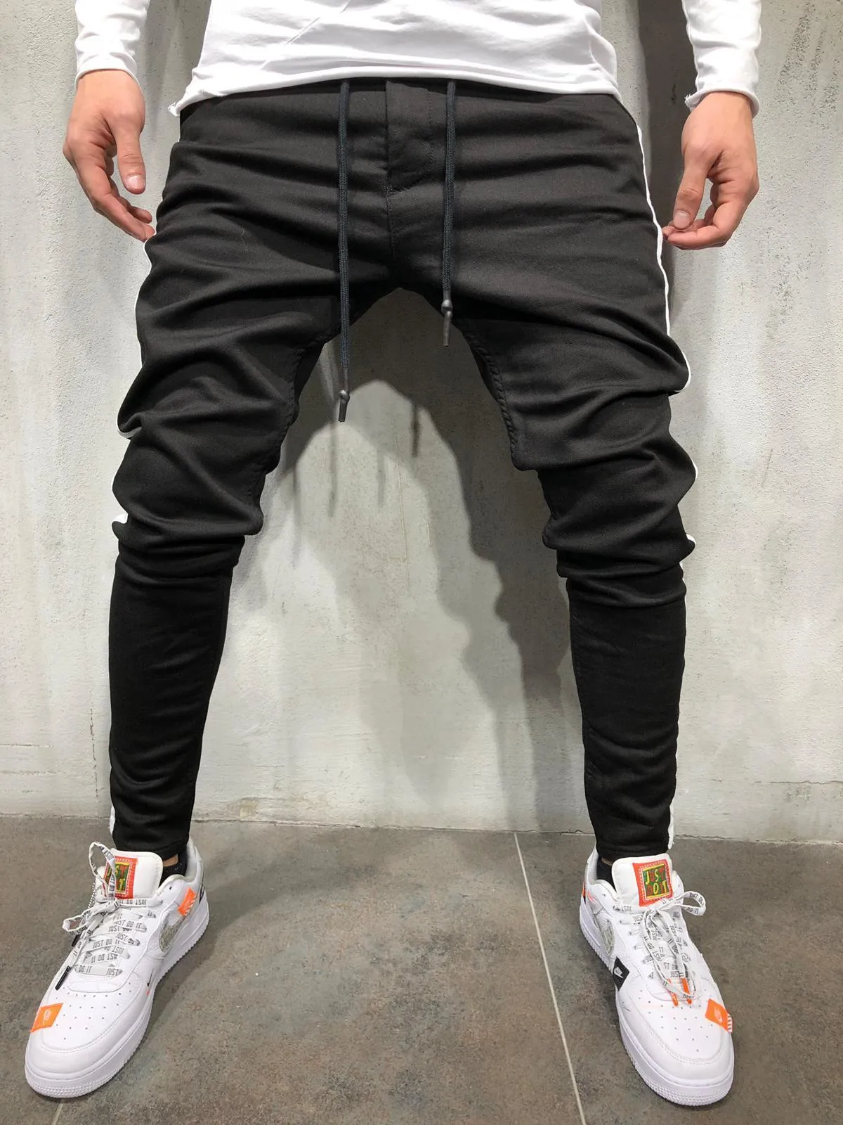 Jogger Jeans White Side Stripes - Black