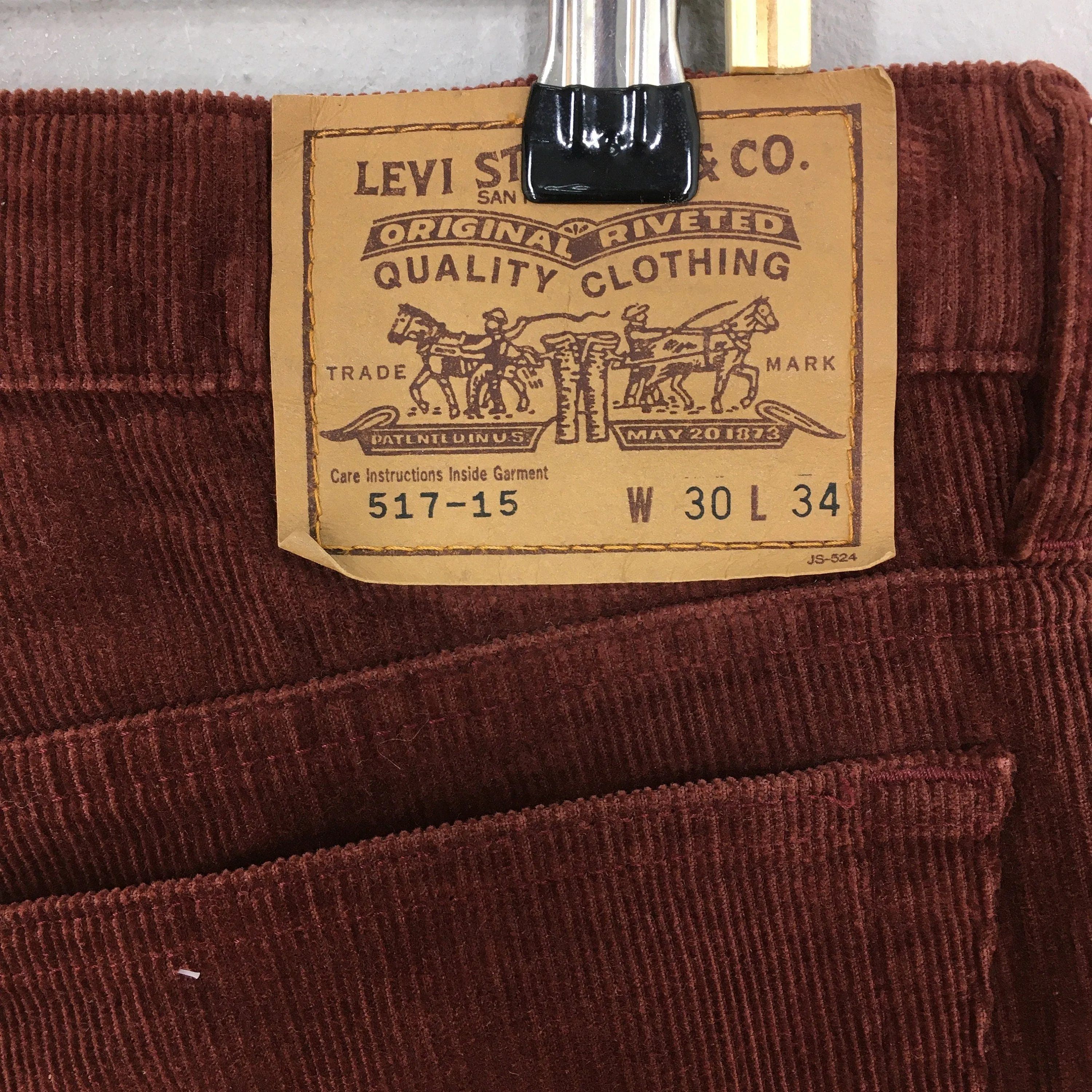 Levi's 517 Red Corduroy Bootcut Jeans Size 28x33