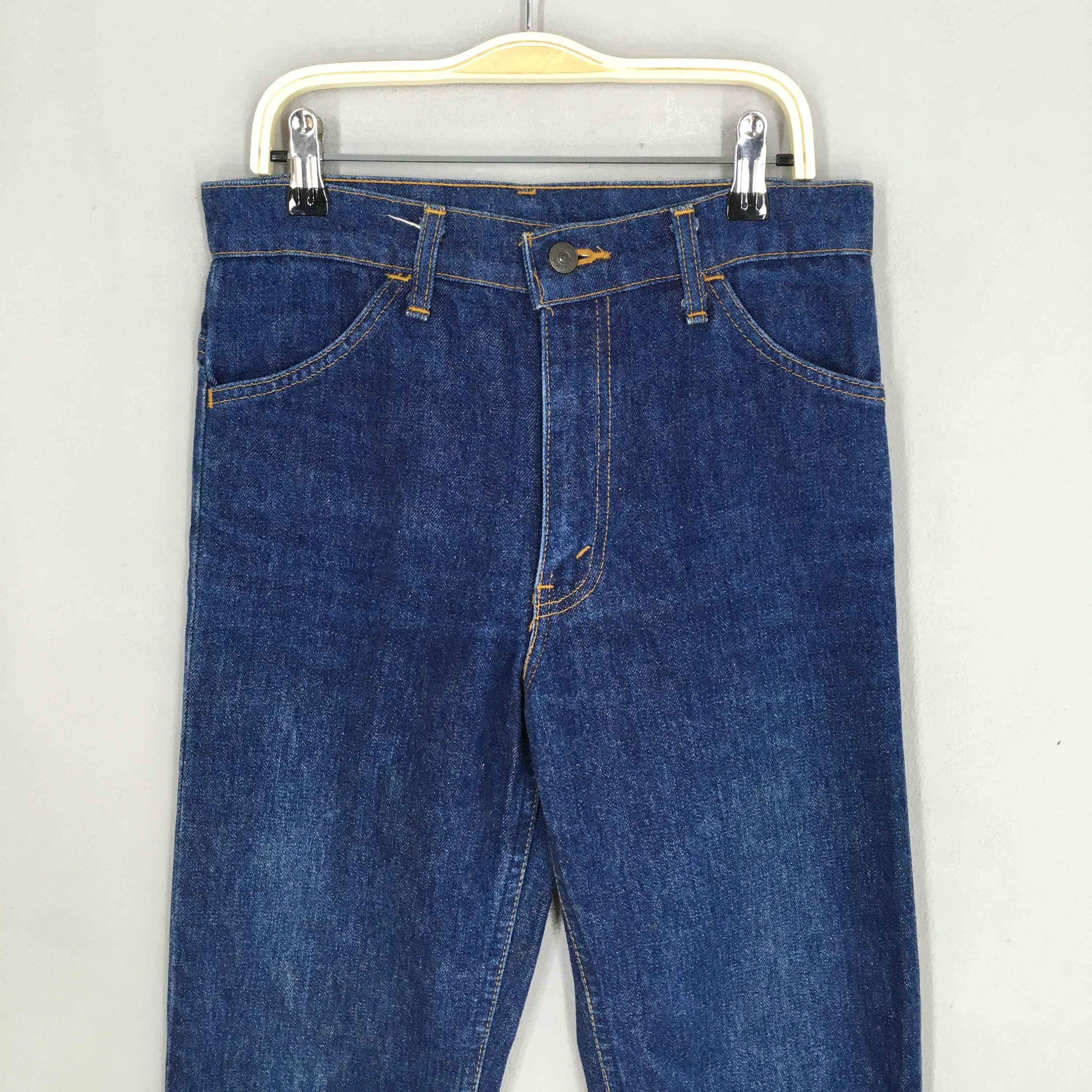 Levi's 646 Bell Bottom Flare High Waisted Jeans Size 26x32