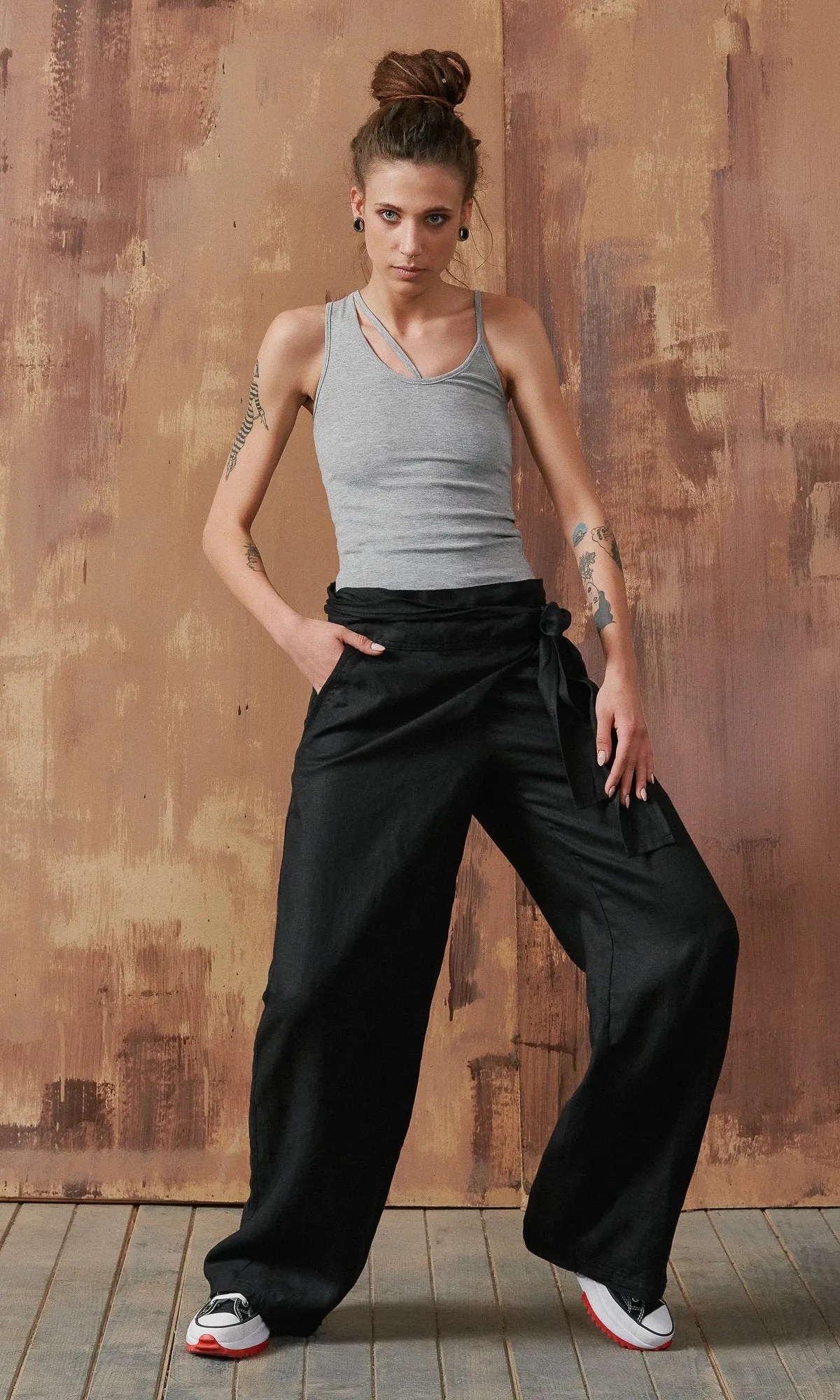 Linen Overlap Front Pants