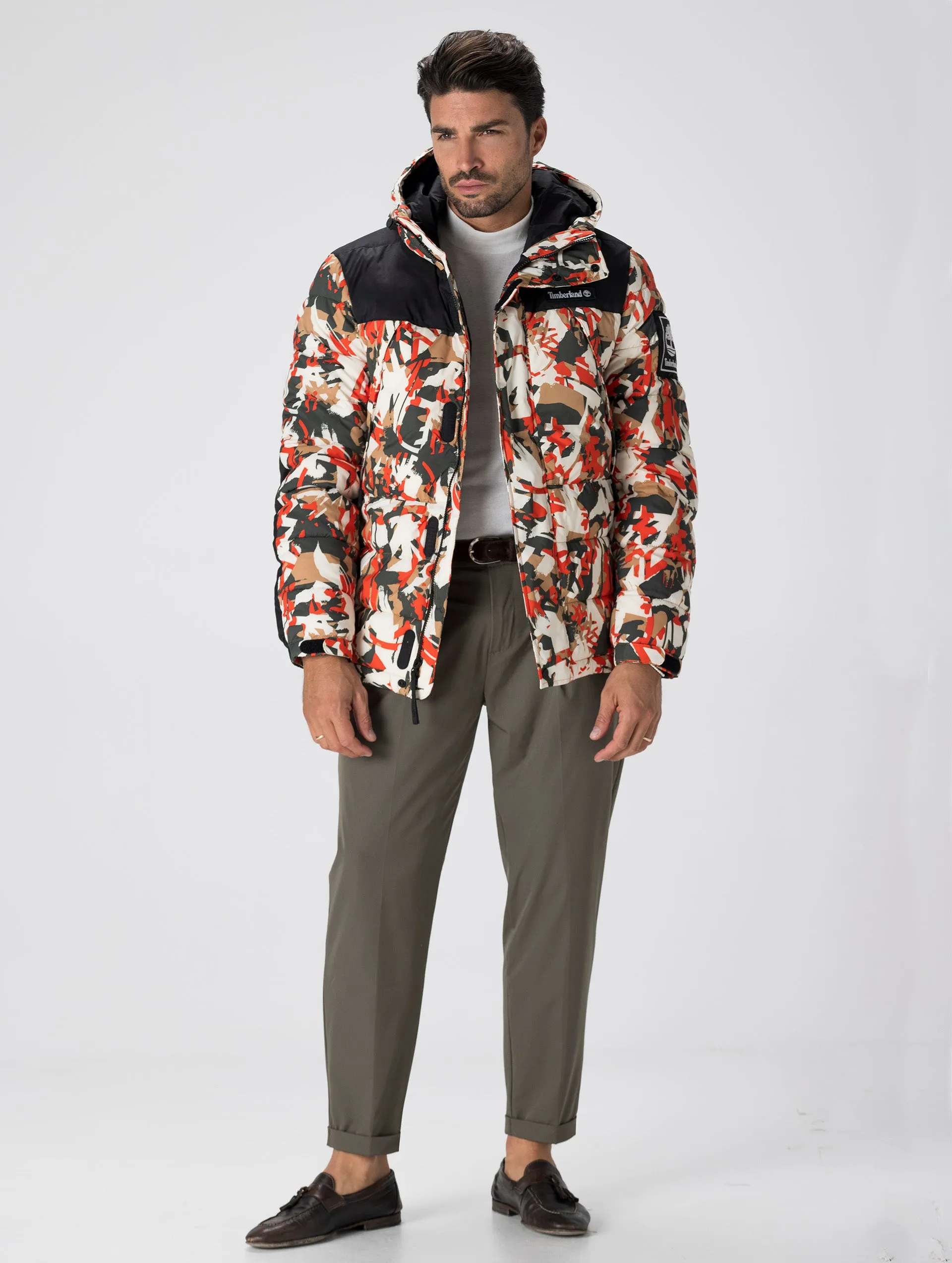 O-A PUFFER JACKET IN CAMOUFLAGE