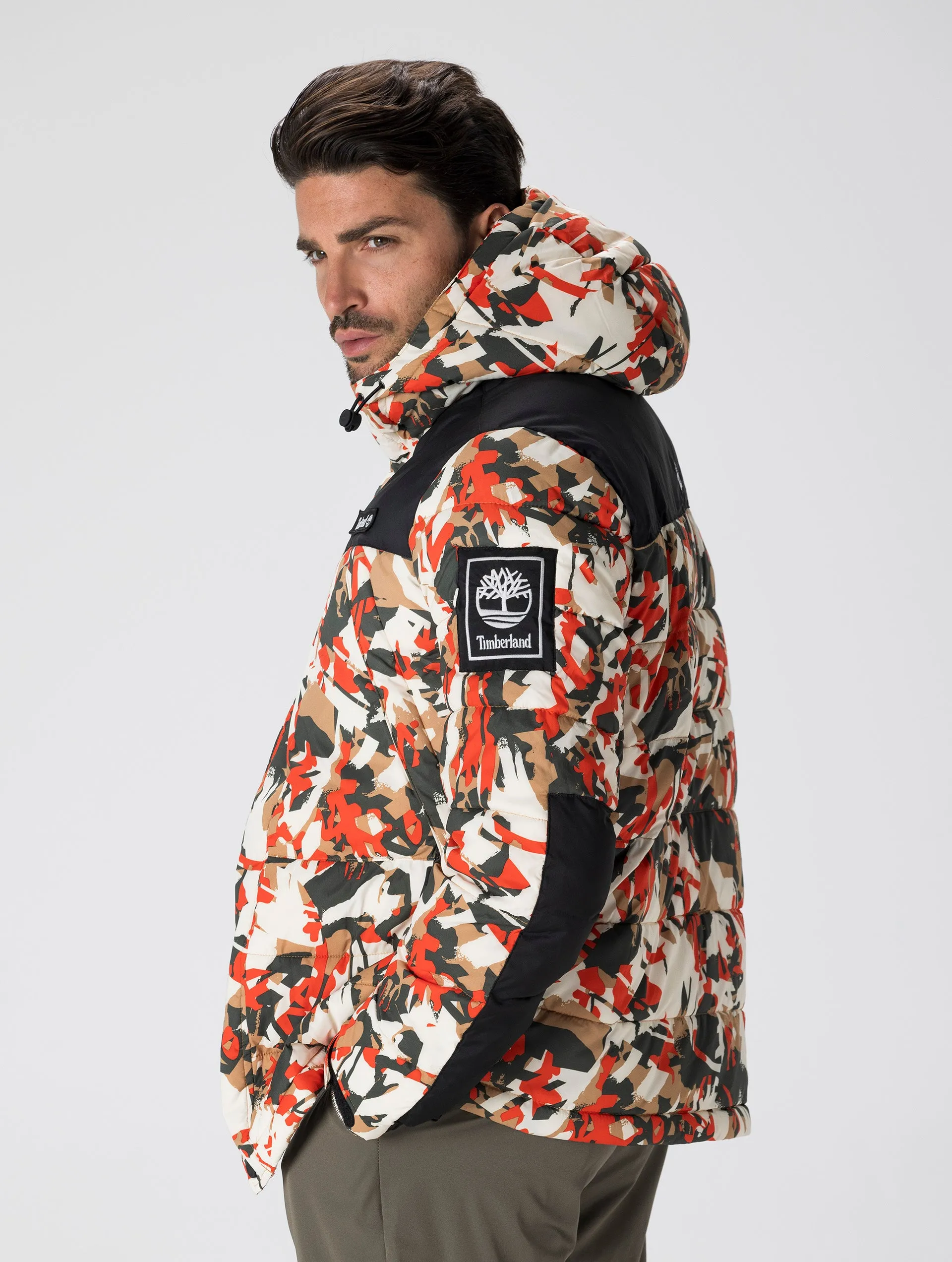 O-A PUFFER JACKET IN CAMOUFLAGE