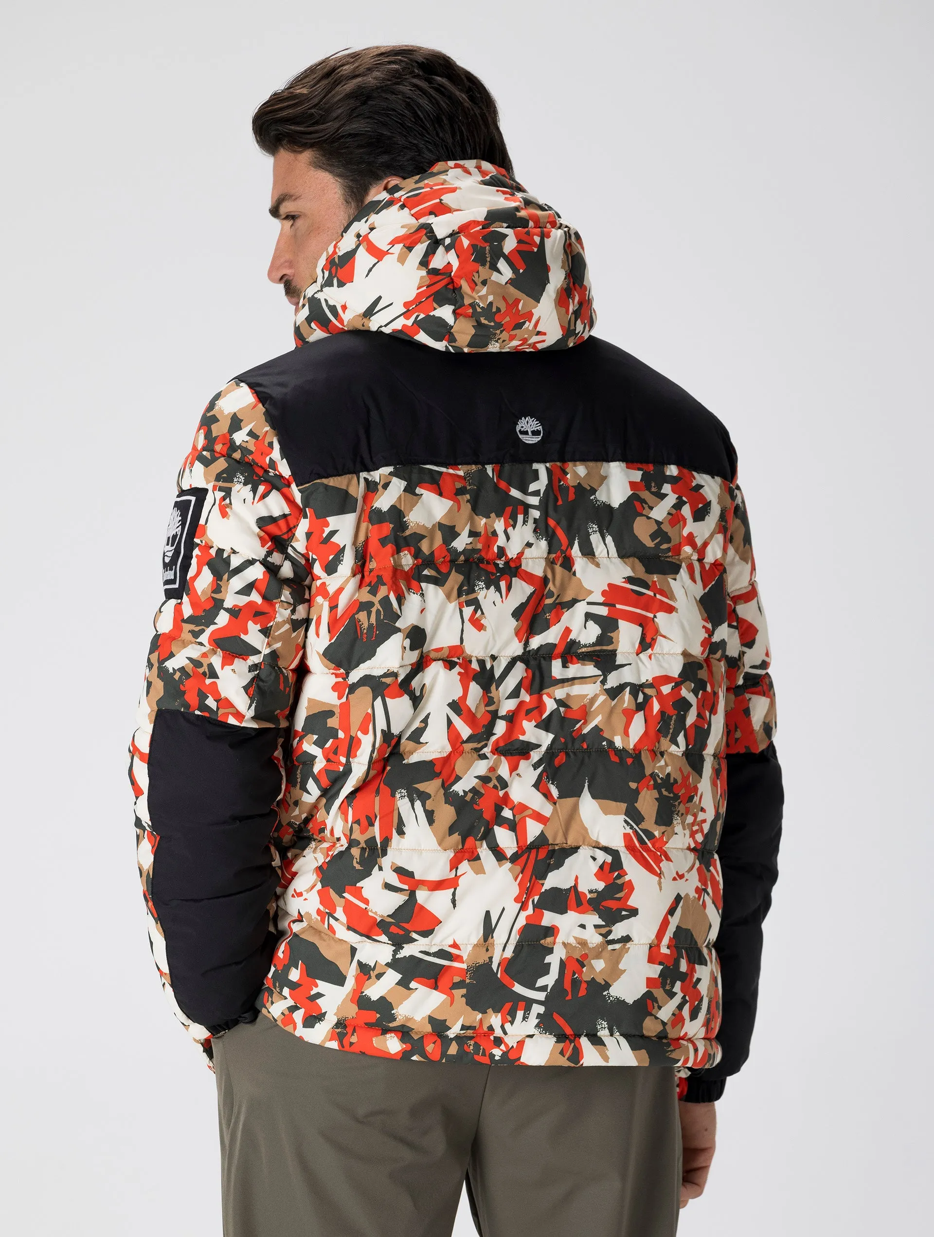 O-A PUFFER JACKET IN CAMOUFLAGE